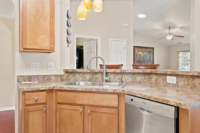 215 Devonbrook Pl., Longs, SC 29568