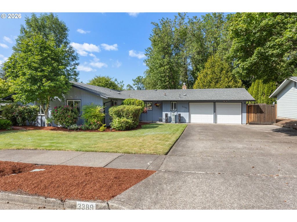 3389 Kevington Ave, Eugene, OR 97405