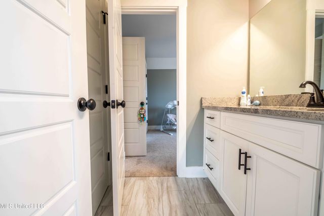 4121 Jenny Lane, Hernando, MS 38632