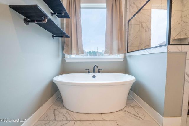 4121 Jenny Lane, Hernando, MS 38632