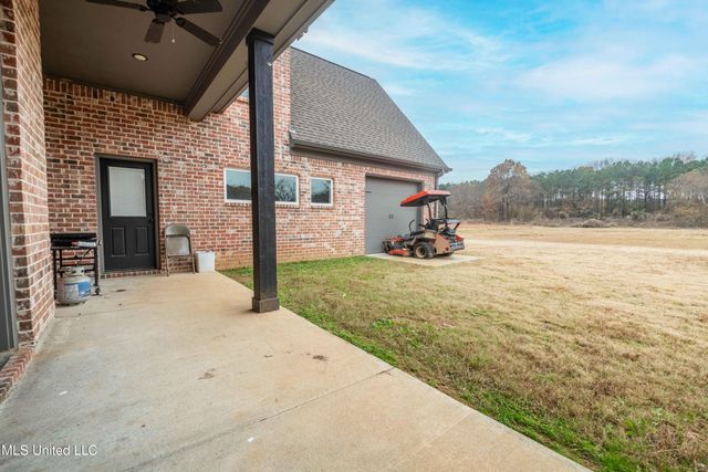 4121 Jenny Lane, Hernando, MS 38632