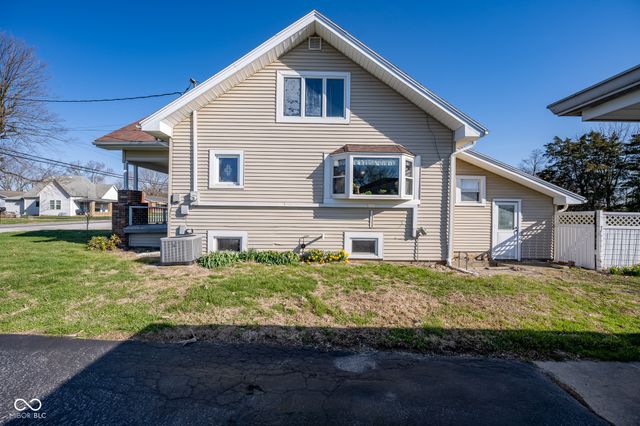 313 S Main Street, Fillmore, IN 46128