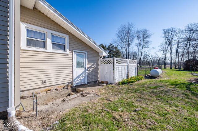 313 S Main Street, Fillmore, IN 46128