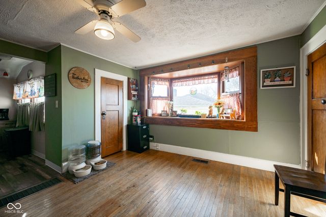 313 S Main Street, Fillmore, IN 46128