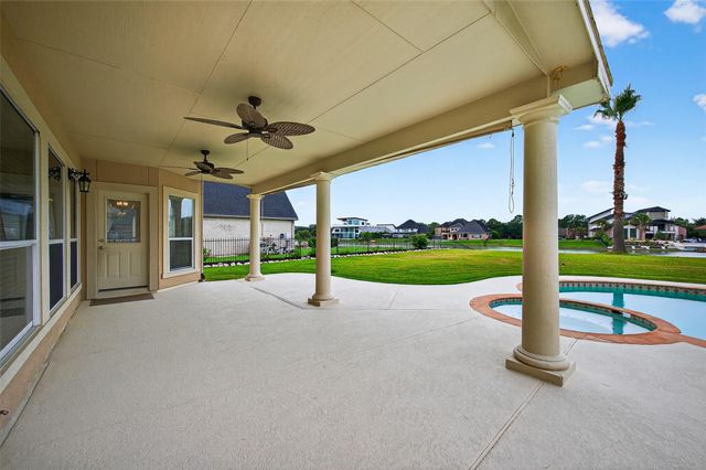 1902 Sparrows Ridge, Katy, TX 77450