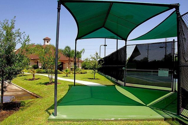 1902 Sparrows Ridge, Katy, TX 77450