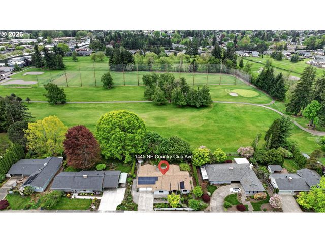 1445 Ne COUNTRY CLUB Ave, Gresham, OR 97030