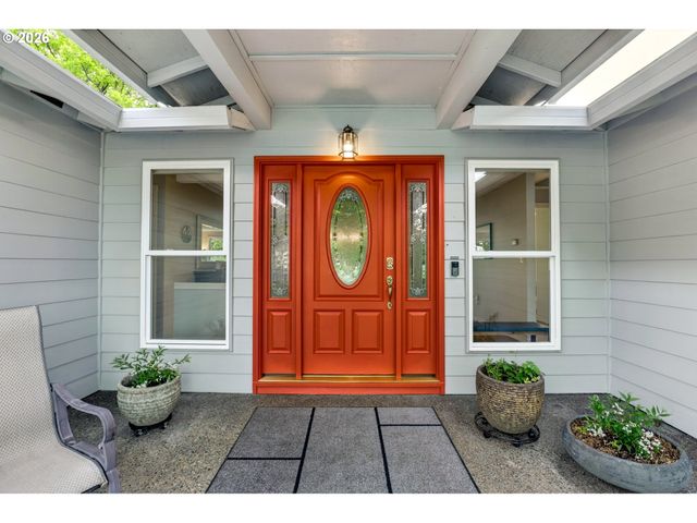 1445 Ne COUNTRY CLUB Ave, Gresham, OR 97030