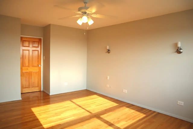 9009 Golf Road 8B, Des Plaines, IL 60016