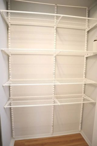 9009 Golf Road 8B, Des Plaines, IL 60016