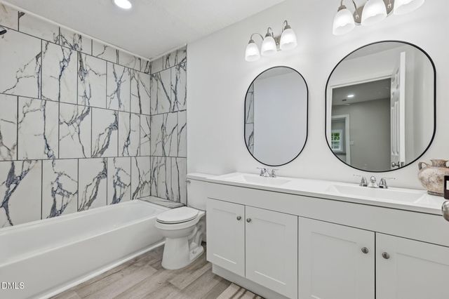 98 S Fayetteville Street, Parkton, NC 28371