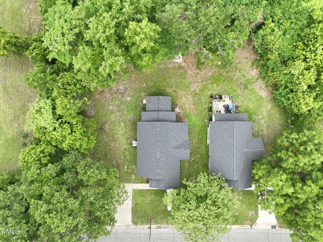 98 S Fayetteville Street, Parkton, NC 28371