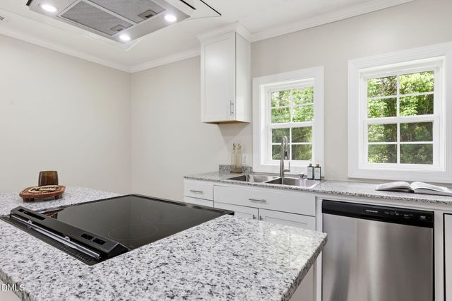 98 S Fayetteville Street, Parkton, NC 28371