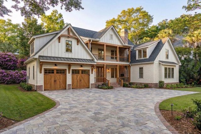 1409 Barbara Street, Mount Pleasant, SC 29464