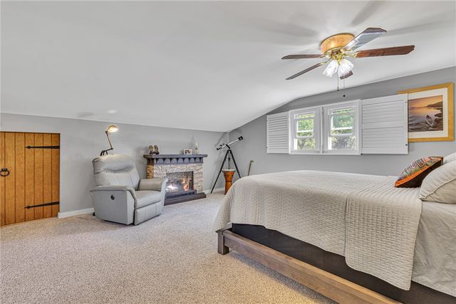 2085 Frew Mill Rd, Shenango Twp, PA 16101