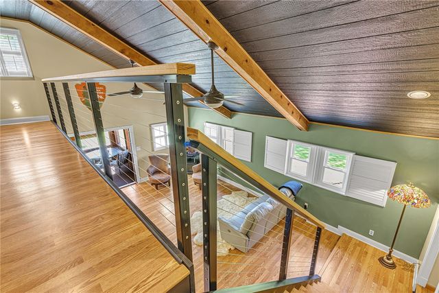 2085 Frew Mill Rd, Shenango Twp, PA 16101