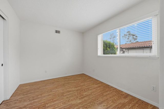 2168 Valleydale Lane, Encinitas, CA 92024