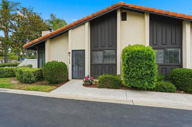 2168 Valleydale Lane, Encinitas, CA 92024