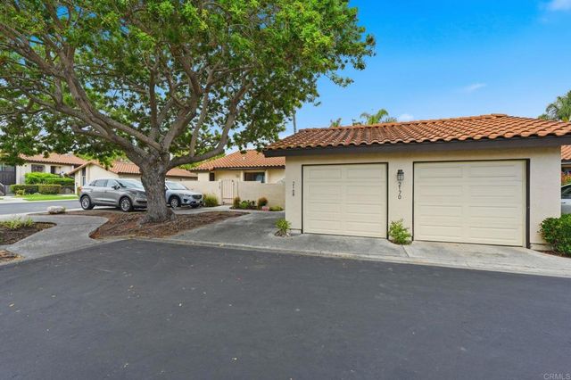2168 Valleydale Lane, Encinitas, CA 92024
