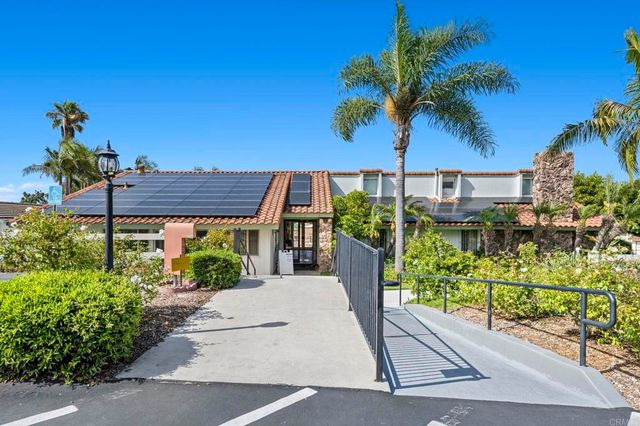 2168 Valleydale Lane, Encinitas, CA 92024