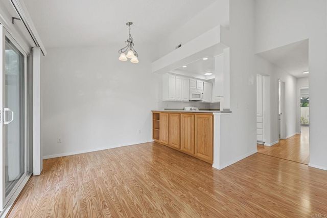 2168 Valleydale Lane, Encinitas, CA 92024