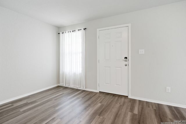 6534 Augustus Magee, San Antonio, TX 78220