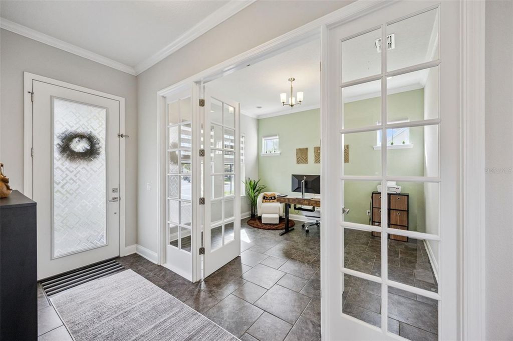 Image 11 of property listing at 14160 ELIOT AVENUE, Orlando, FL 32827
