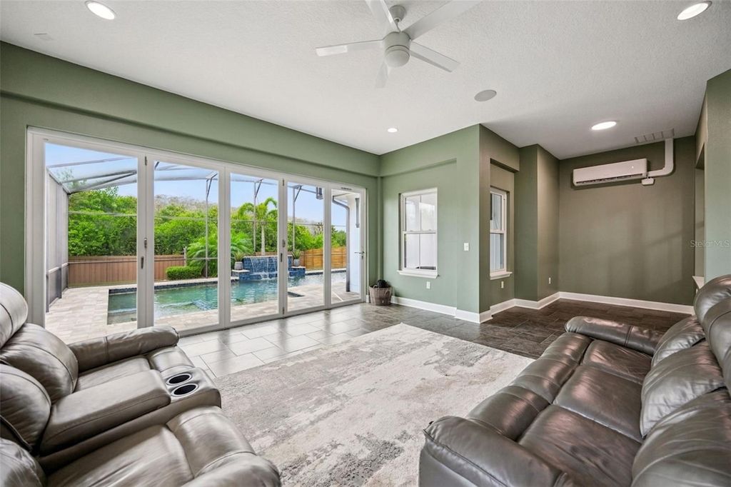 Image 76 of property listing at 14160 ELIOT AVENUE, Orlando, FL 32827