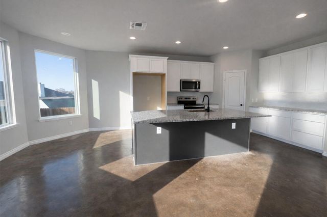 12491 Ridgecrest Drive, Willis, TX 77318