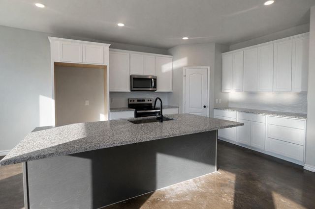 12491 Ridgecrest Drive, Willis, TX 77318