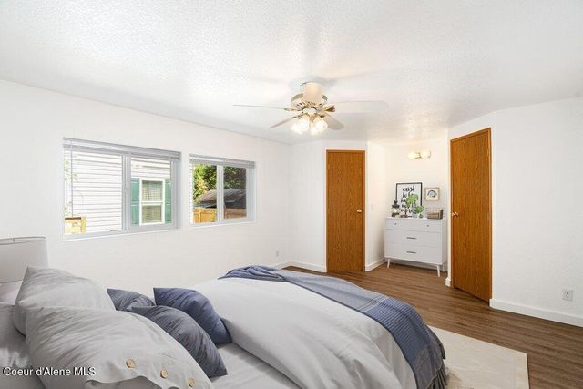 122 E Walrose Loop, Hayden, ID 83835