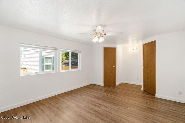 122 E Walrose Loop, Hayden, ID 83835