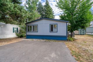 122 E Walrose Loop, Hayden, ID 83835