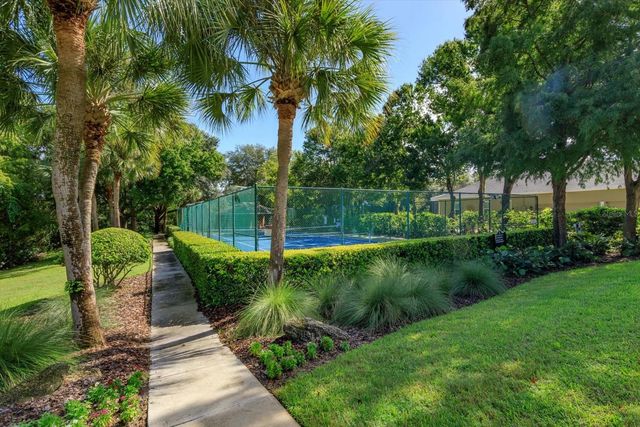 536 AVON GLADE PLACE, Sanford, FL 32771