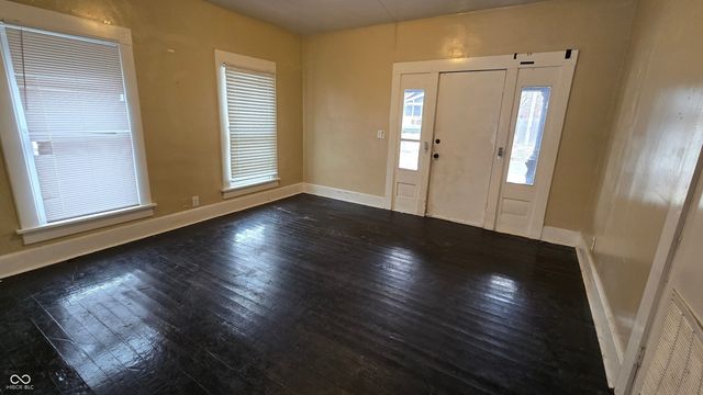 1738 N Parker Avenue, Indianapolis, IN 46218