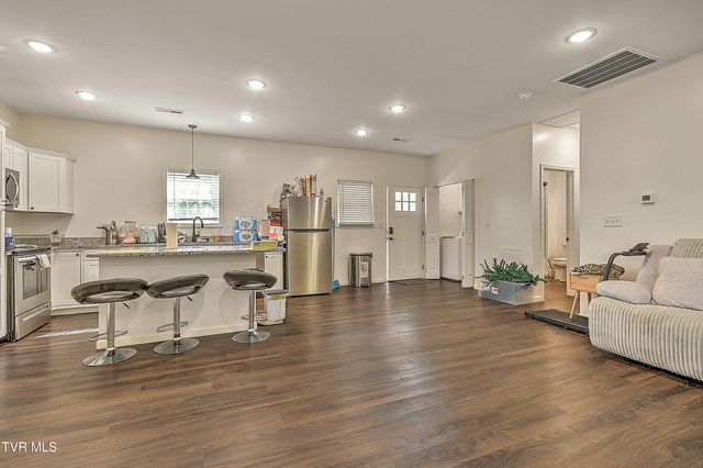 216 Mckinley Church Road, Johnson City, TN 37604