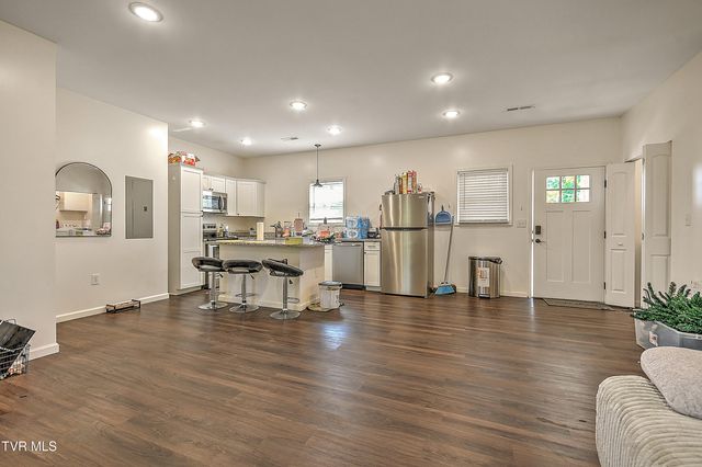 216 Mckinley Church Road, Johnson City, TN 37604