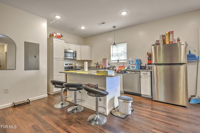 216 Mckinley Church Road, Johnson City, TN 37604