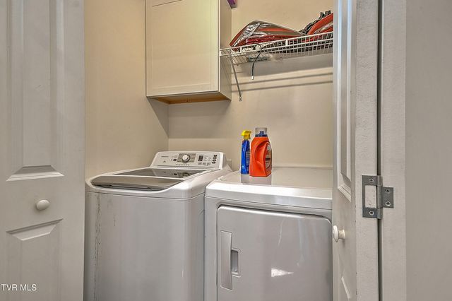 216 Mckinley Church Road, Johnson City, TN 37604