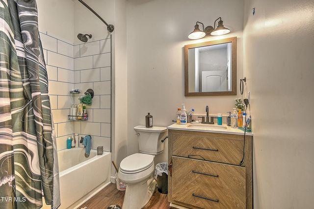 216 Mckinley Church Road, Johnson City, TN 37604