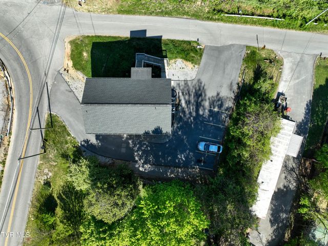 216 Mckinley Church Road, Johnson City, TN 37604