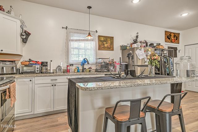 216 Mckinley Church Road, Johnson City, TN 37604