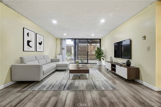 8650 Gulana, Playa Del Rey, CA 90293
