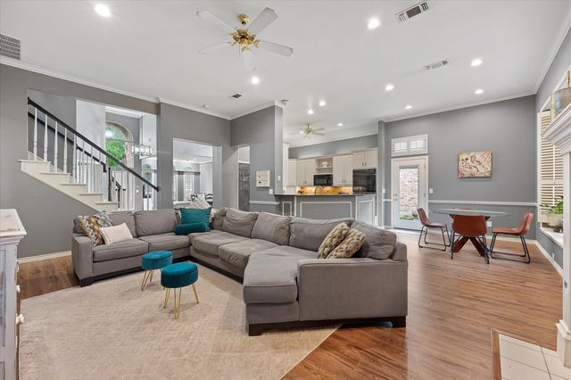 5923 La Cumbre Drive, Mckinney, TX 75072