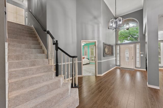 5923 La Cumbre Drive, Mckinney, TX 75072
