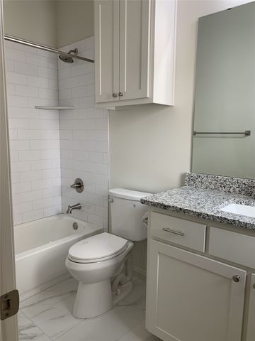 3240 Sandage Avenue, Fort Worth, TX 76109