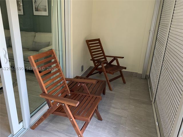 100 Golden Isles Dr 409, Hallandale Beach, FL 33009