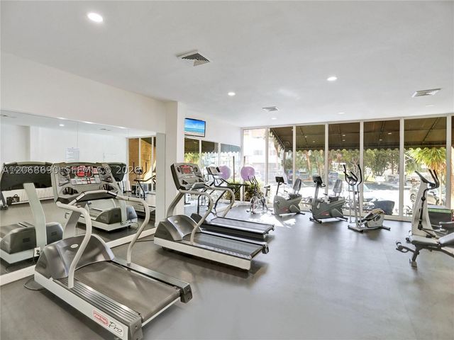 100 Golden Isles Dr 409, Hallandale Beach, FL 33009