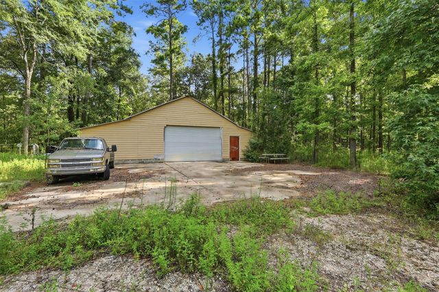 31577 Bohlssen Road, New Caney, TX 77357