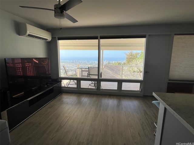 1605 Quincy Place, Honolulu, HI 96816